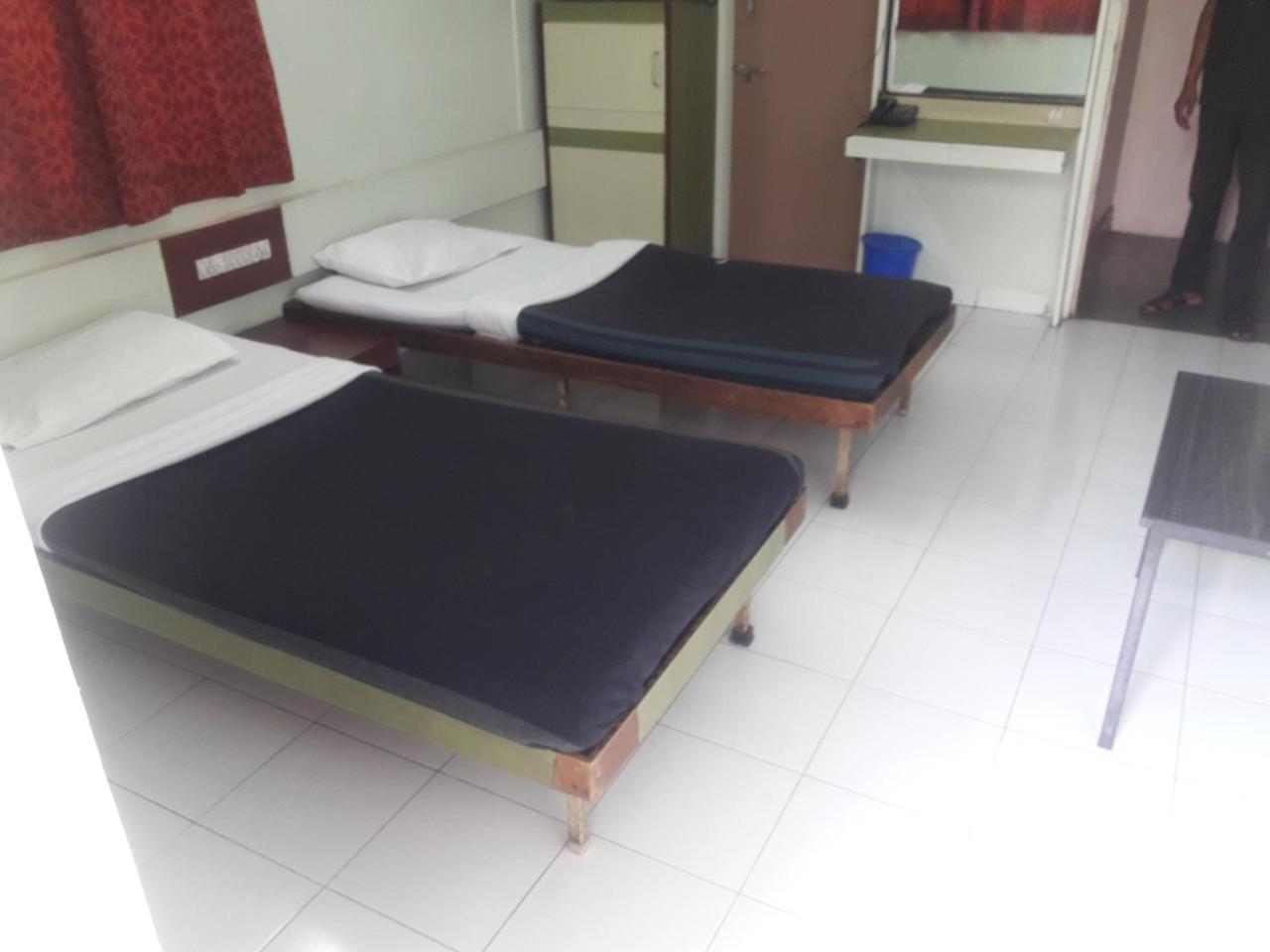 Maurya Residency Hotel Pune Exterior photo